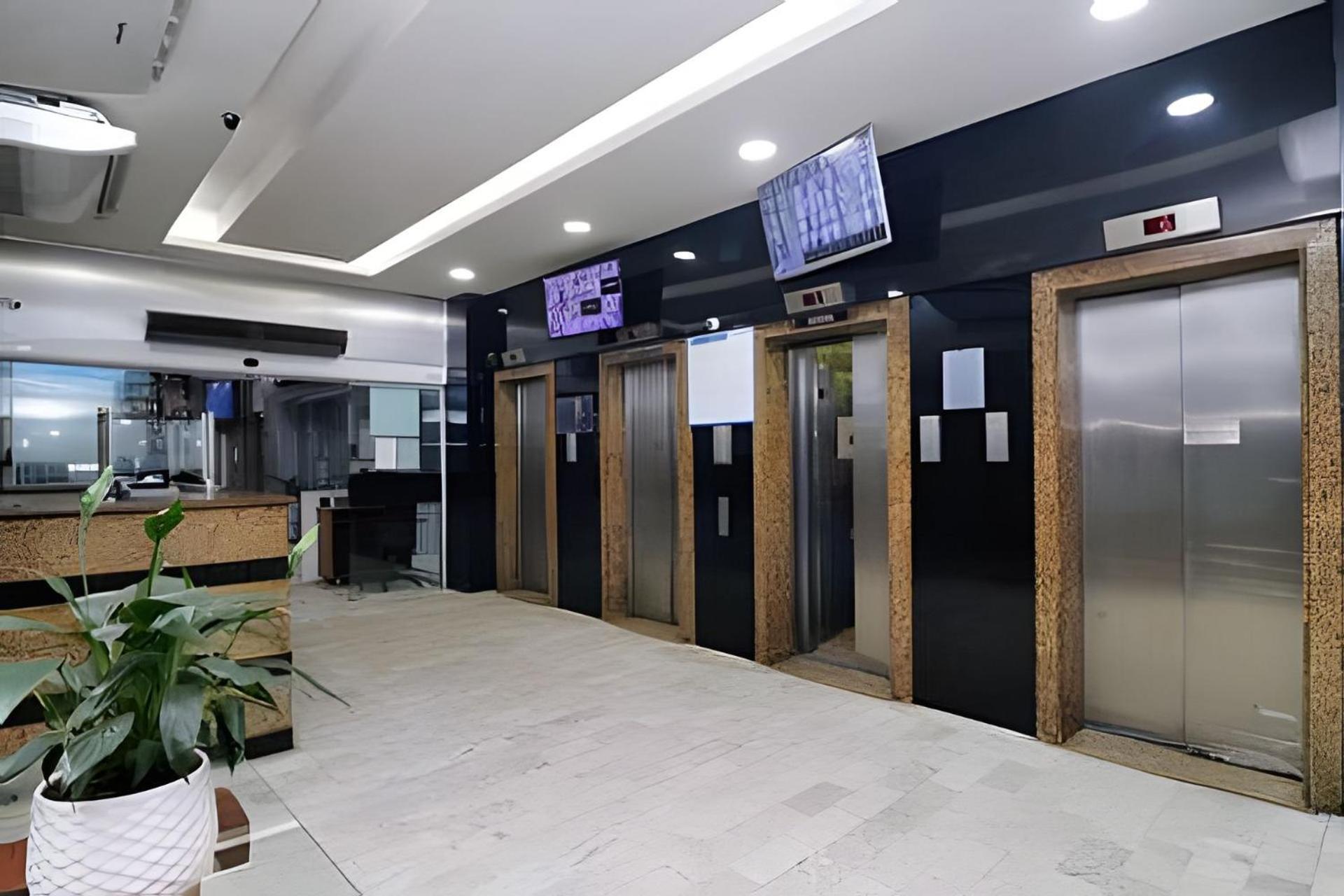 Simples Com Vista Mar P/ 4 Pessoas Ao Lado Da Com Comercios Ao Redor Apartment *